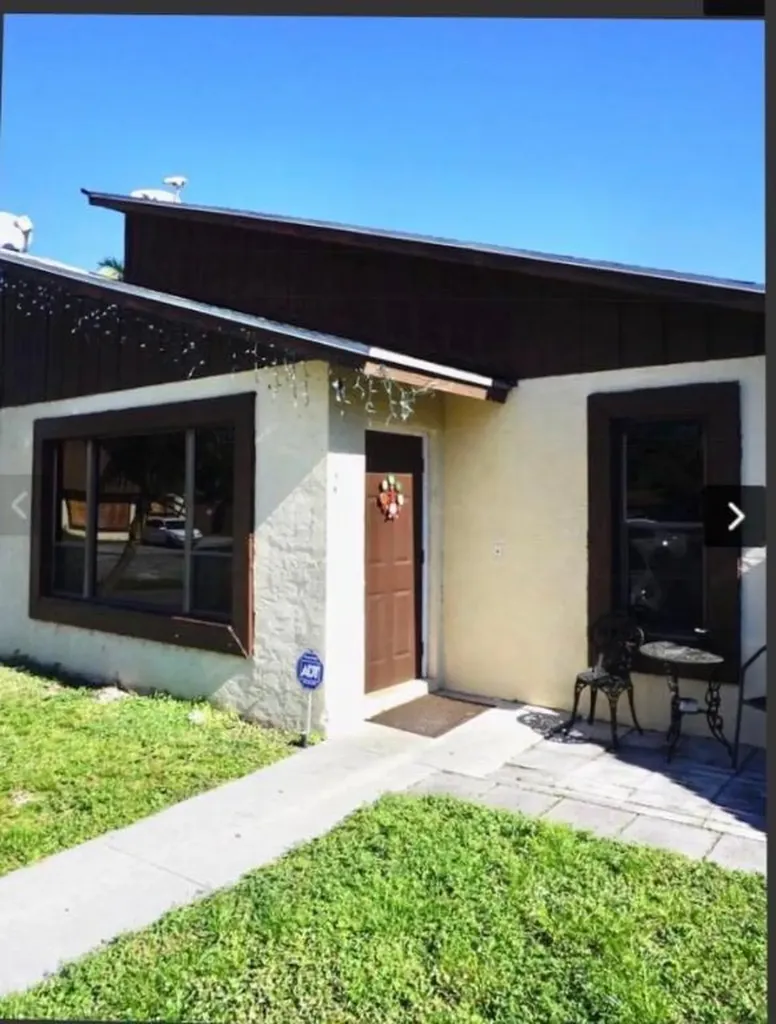 3764 Mil-lake Court Greenacres FL 33463