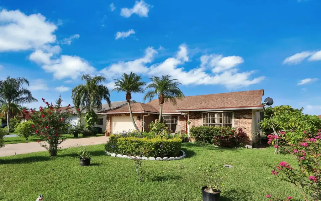 7137 NW 100th Terrace Tamarac FL 33321
