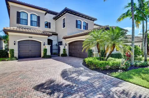 8208 Lost Creek Lane Delray Beach FL 33446
