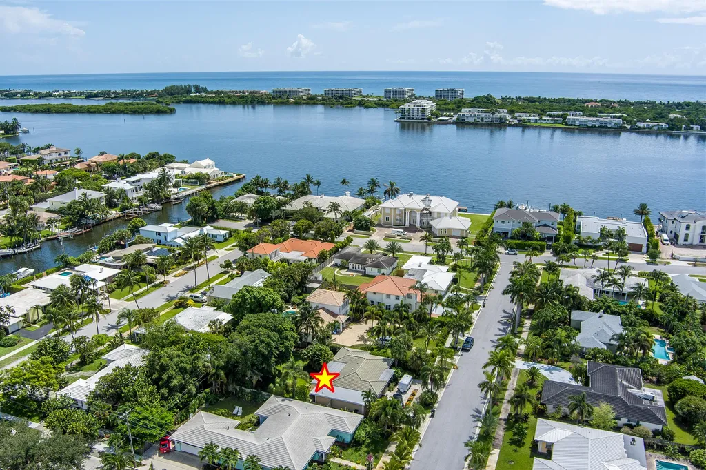 24 Yale Drive Lake Worth Beach FL 33460