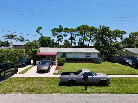 5676 Lake Geneva Drive Lake Worth FL 33461