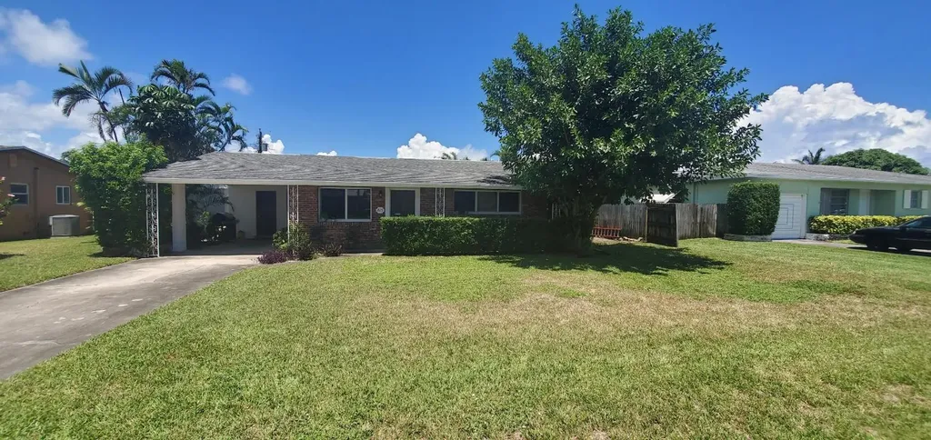 815 W Palm Street Lantana FL 33462