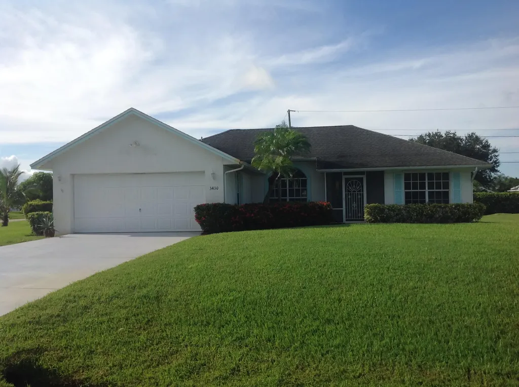 3430 SE Hart Circle Port St Lucie FL 34984