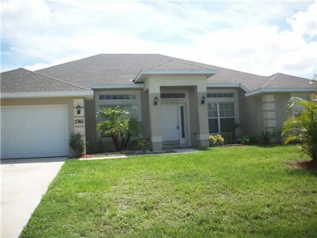 1761 SW Dove Lane Port St Lucie FL 34953