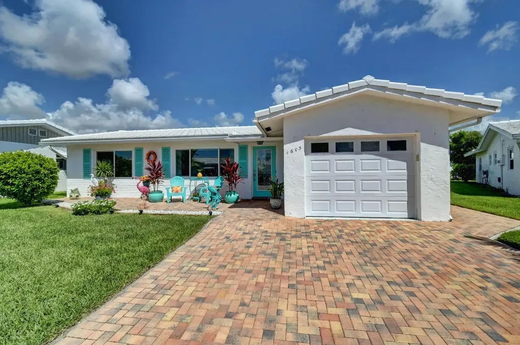 1605 SW 17th Terrace Boynton Beach FL 33426