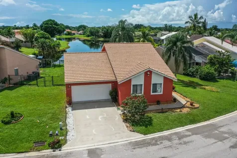 6324 Country Fair Circle Boynton Beach FL 33437