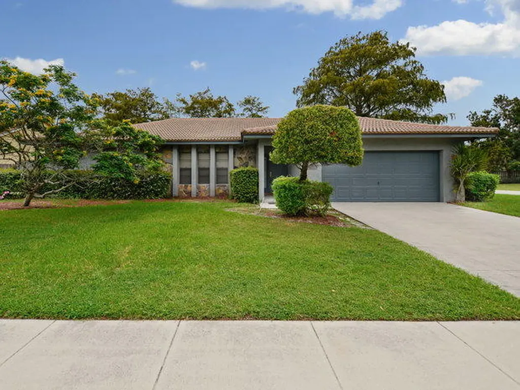 13640 Jonquil Place Wellington FL 33414