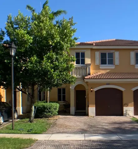 9082 SW 18th Street Miramar FL 33025