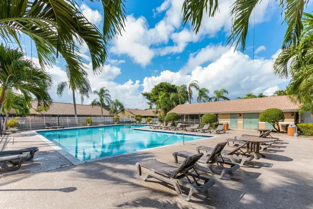 9842 Watermill Circle Boynton Beach FL 33437