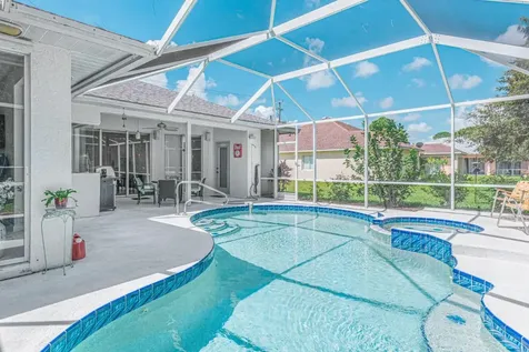2725 SE Mariposa Avenue Port St Lucie FL 34952