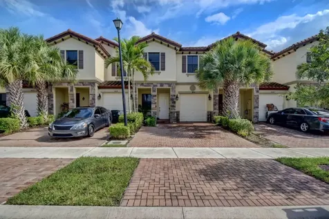 4016 Devenshire Court Coconut Creek FL 33073