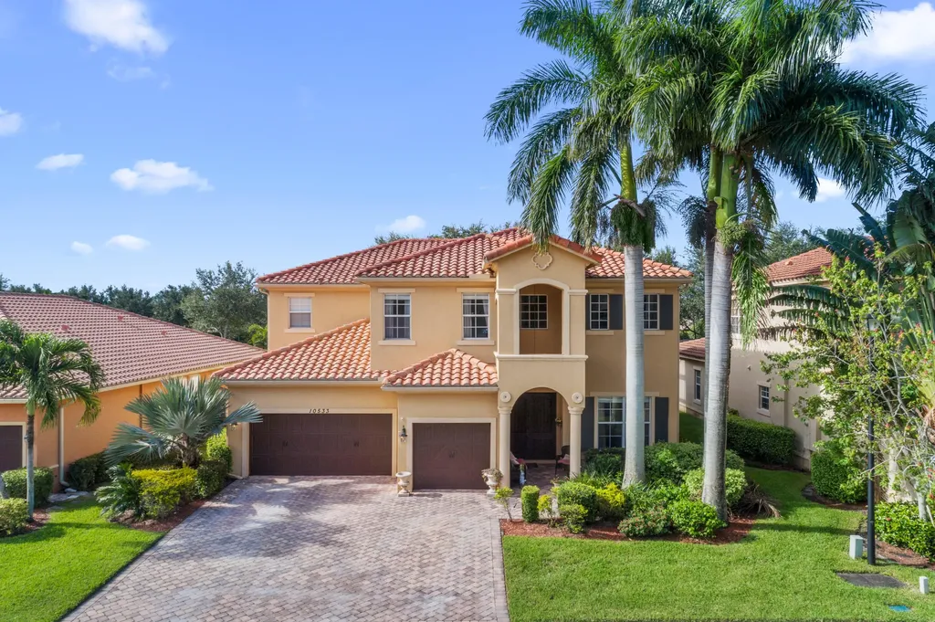 10533 Willow Oak Court Wellington FL 33414