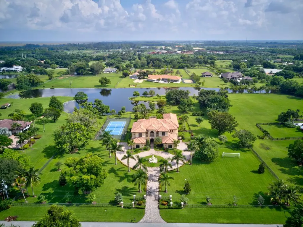 10391 El Paraiso Place Delray Beach FL 33446