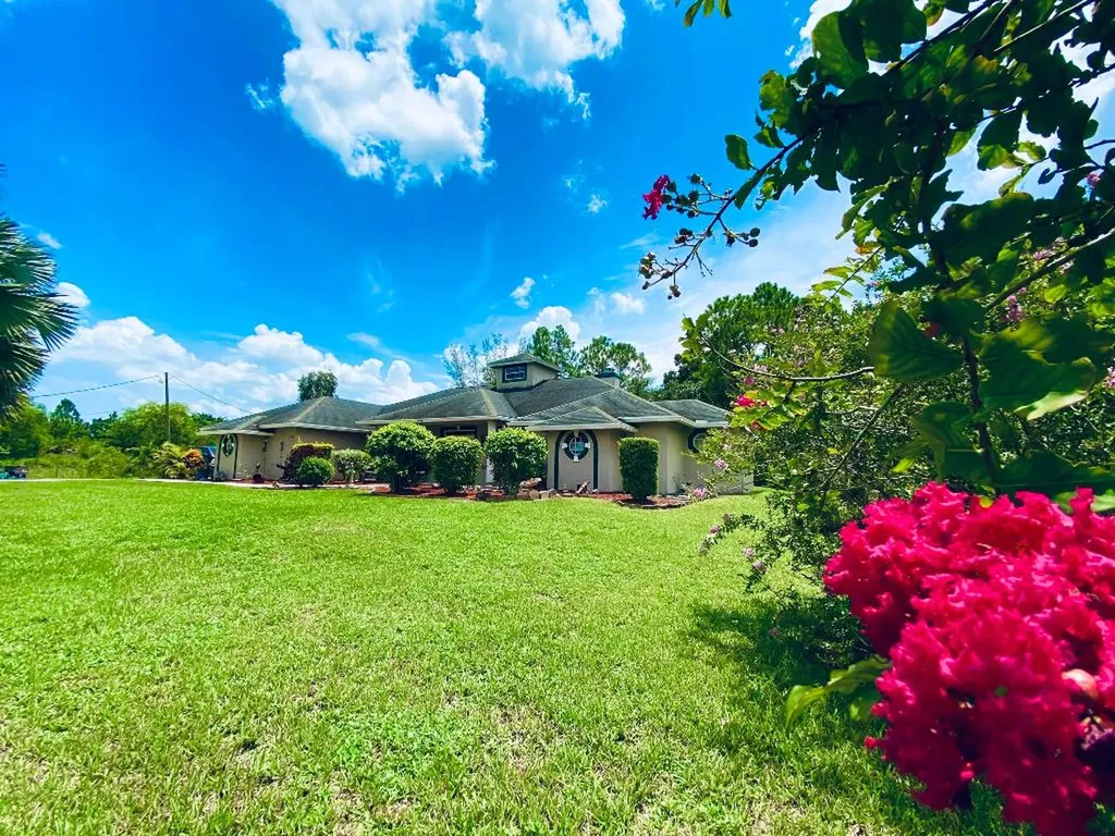 16968 94th Street N Loxahatchee FL 33470