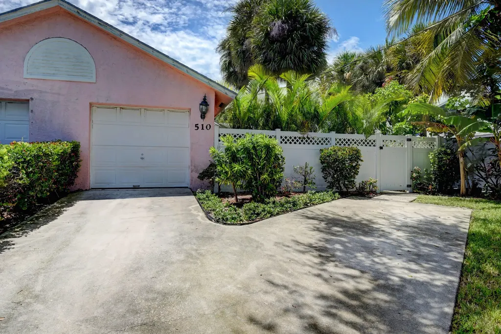 510 SE 1st Avenue Delray Beach FL 33444