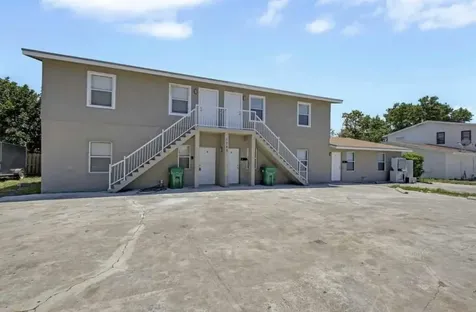 1649 W 28th Street Riviera Beach FL 33404