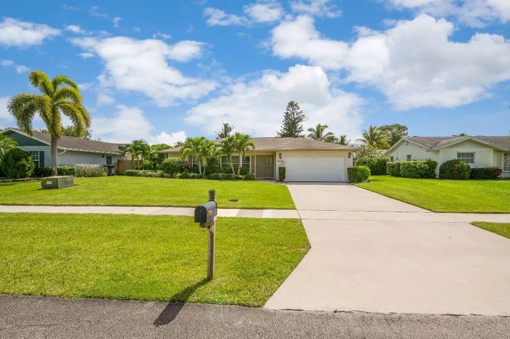 1149 Mystic Way Wellington FL 33414