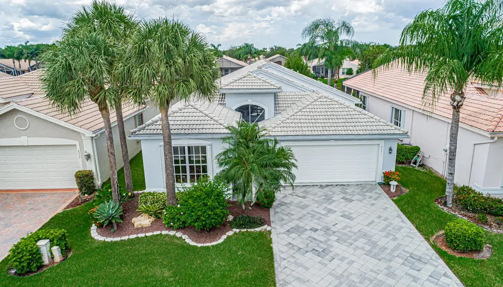 8251 Seahorse Cove Boulevard Lake Worth FL 33467