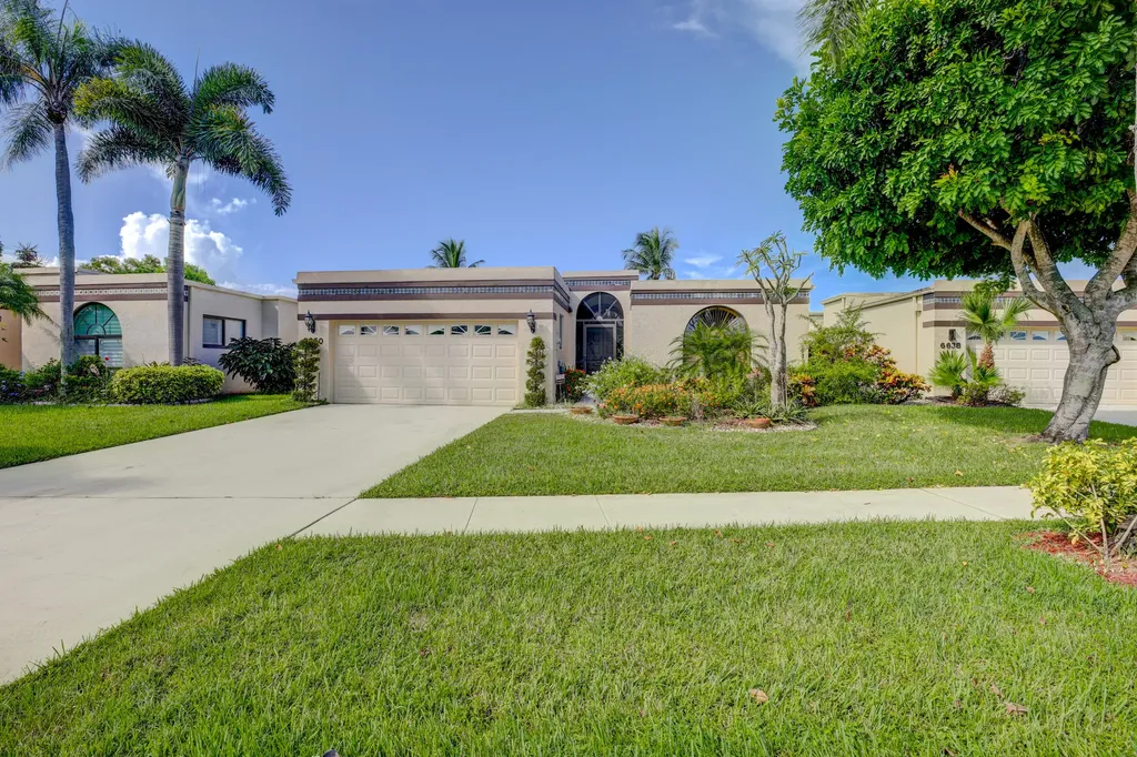 6650 Fountains Circle Lake Worth FL 33467