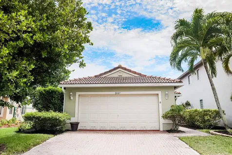 2007 Little Torch Street Riviera Beach FL 33407