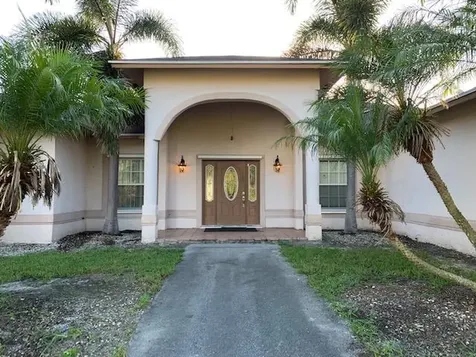 173 S Greenstar Avenue Pahokee FL 33476