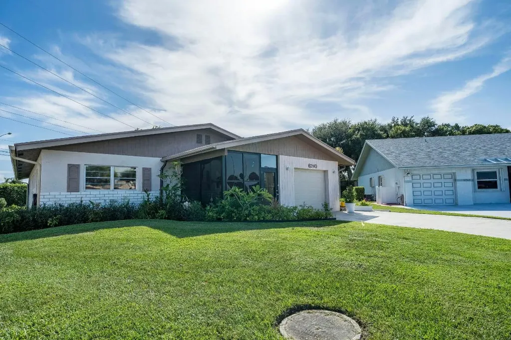 6240 Stanley Lane Delray Beach FL 33484