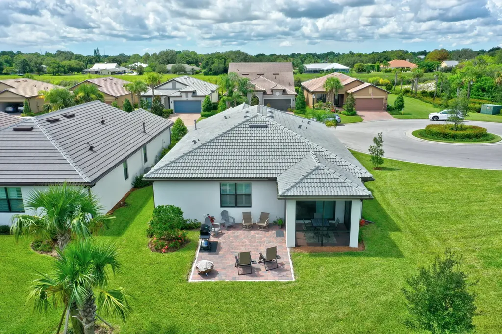 839 SE Villandry Way Port St Lucie FL 34984