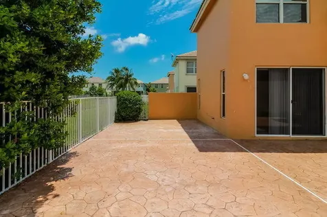 4065 Coontie Court Lake Worth FL 33462