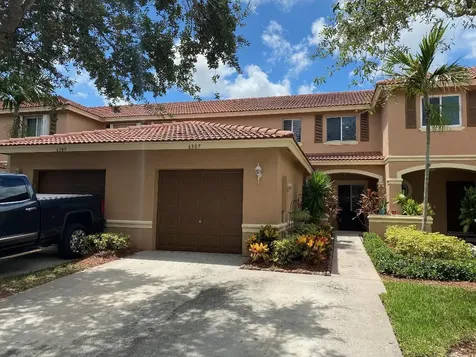 6307 Sandy Bank Terrace Riviera Beach FL 33407