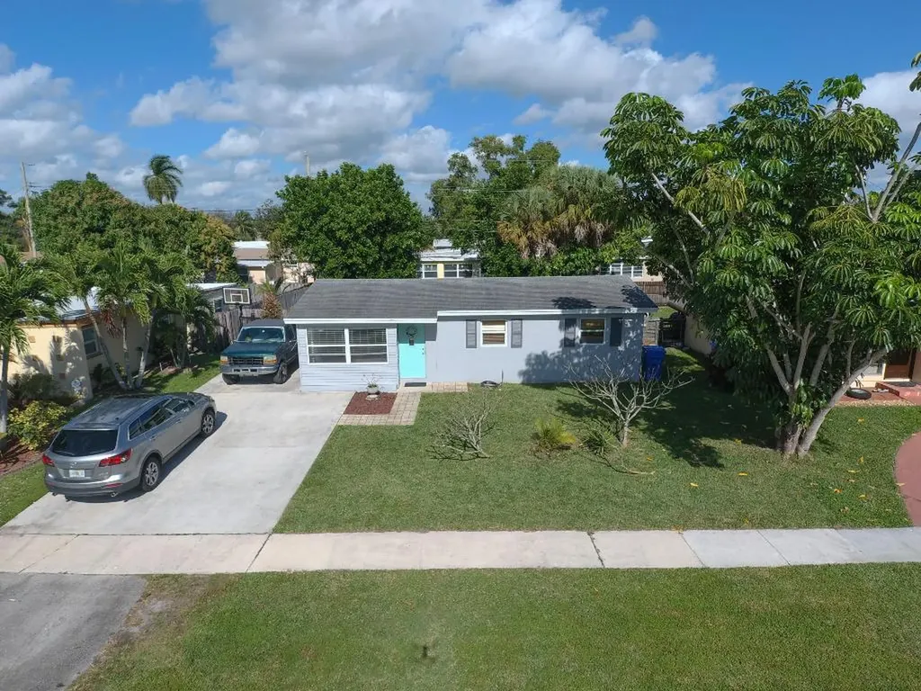 11673 Dahlia Drive Royal Palm Beach FL 33411