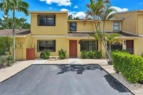 5244 Tennis Lane Delray Beach FL 33484