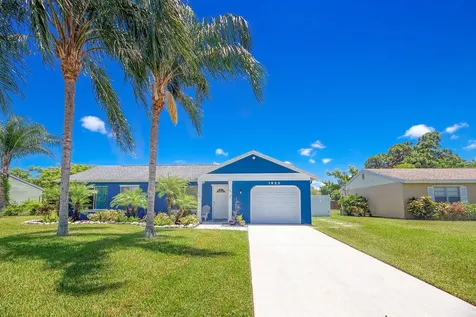 1925 SE Milbrook Terrace Port St Lucie FL 34952