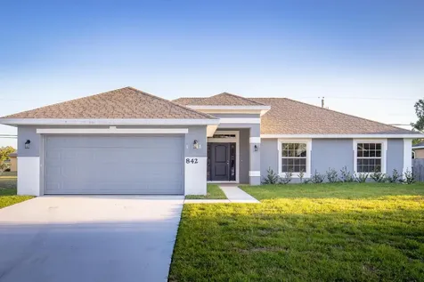 913 SW Connecticut Terrace Port St Lucie FL 34953