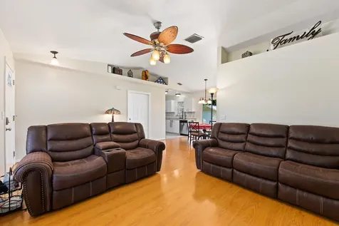 7606 Santa Barbara Drive Fort Pierce FL 34951