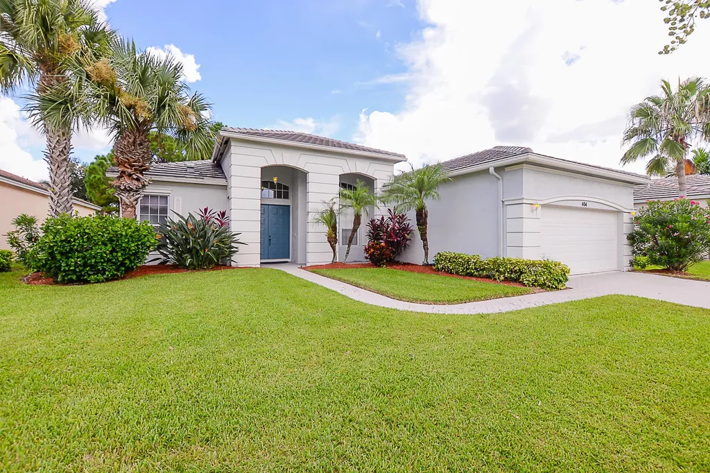 404 SW Blue Spring Court Port St Lucie FL 34986