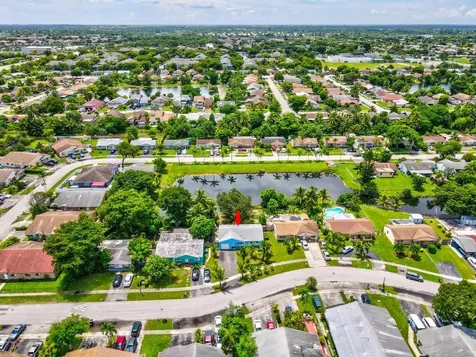 1311 SW 71st Terrace North Lauderdale FL 33068