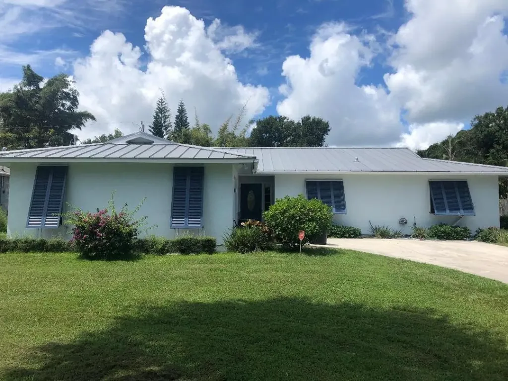4911 Sunset Boulevard Fort Pierce FL 34982