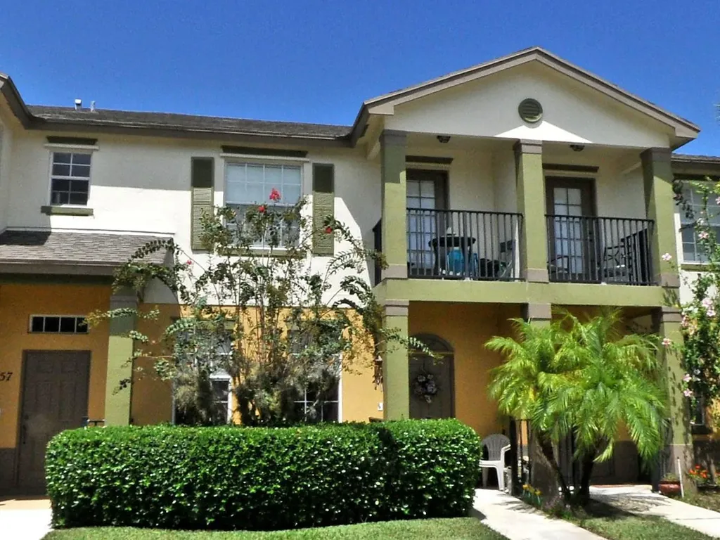 2161 SE Grand Drive Port St Lucie FL 34952