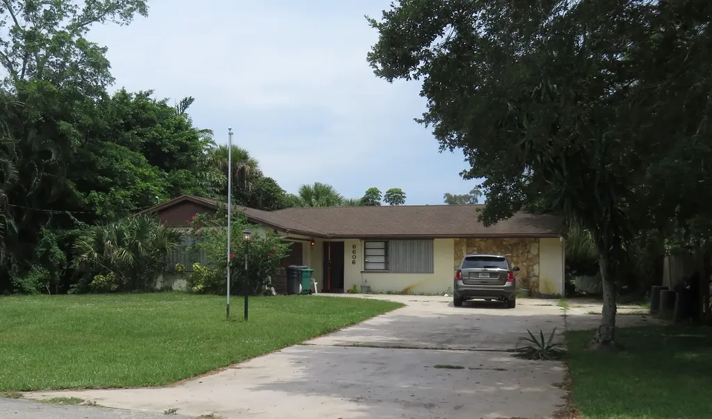 6606 Hulda Drive Fort Pierce FL 34951