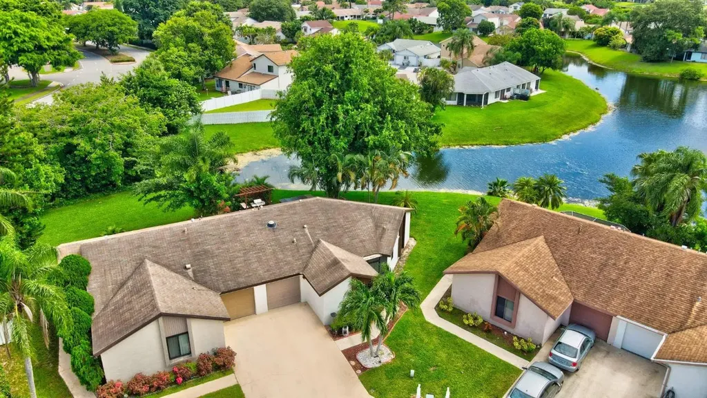 9713 Saratoga Park Court Boca Raton FL 33428