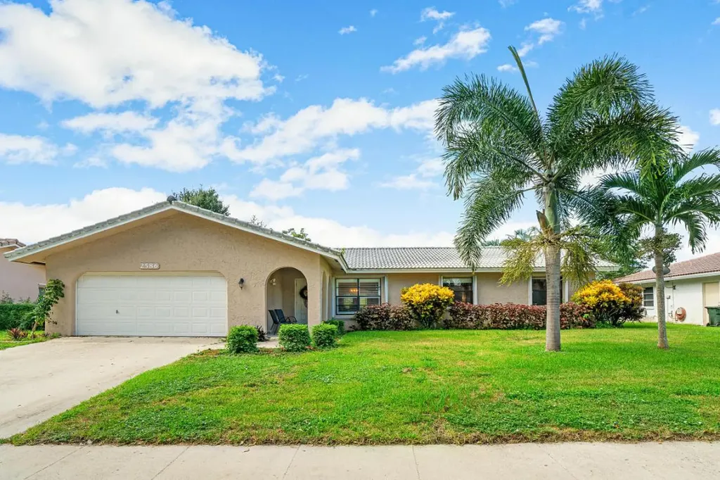 2586 NW 32nd Street Boca Raton FL 33434