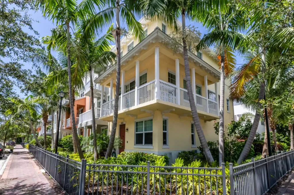 100 SW 1st Avenue Delray Beach FL 33444