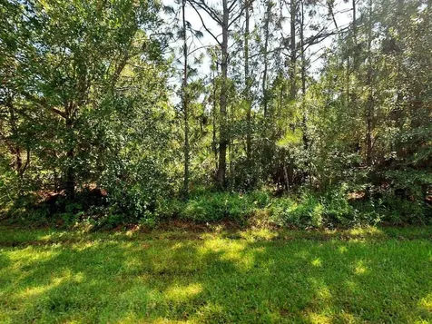 374 SW Duxbury Avenue Port St Lucie FL 34983
