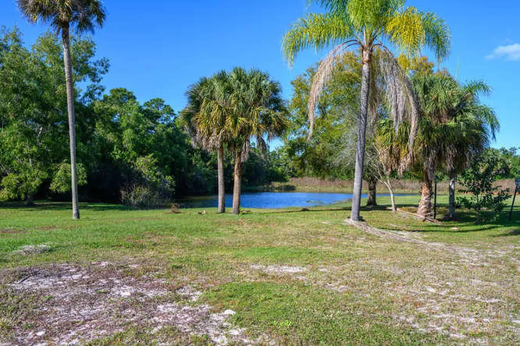 1050 Tilton Road Port St Lucie FL 34952