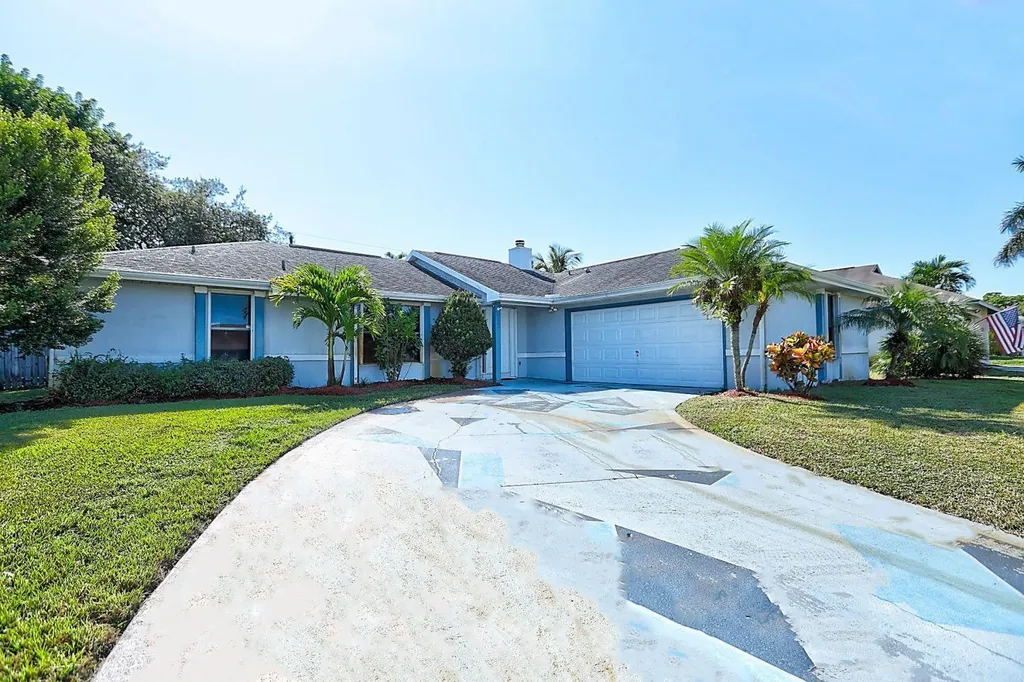1519 SE Cownie Street Port St Lucie FL 34983