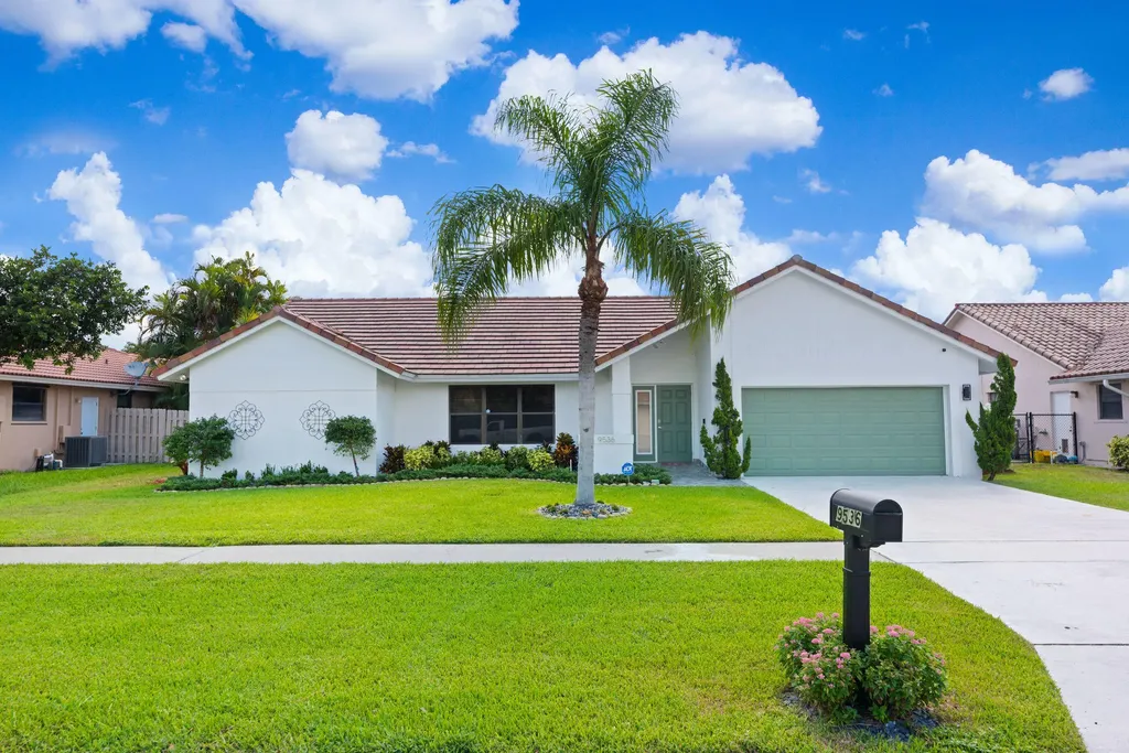 9536 Old Pine Road Boca Raton FL 33428