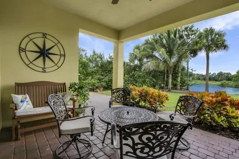 10114 SW Nuova Way Port St Lucie FL 34986