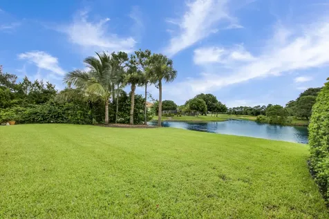 10114 SW Nuova Way Port St Lucie FL 34986