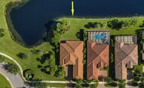 10114 SW Nuova Way Port St Lucie FL 34986
