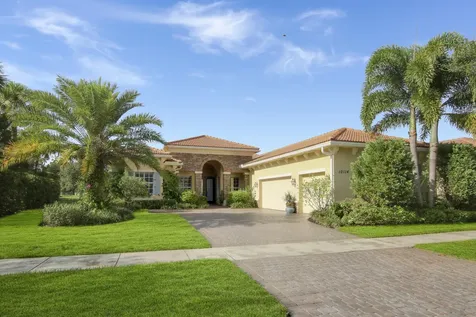 10114 SW Nuova Way Port St Lucie FL 34986